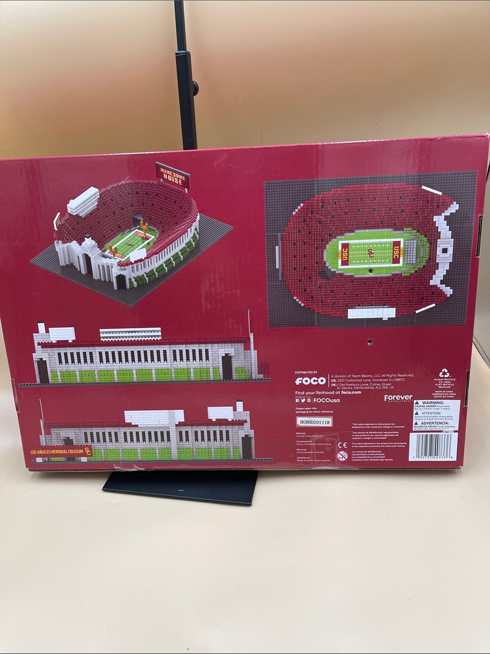 FOCO BRXLZ Los Angeles Memorial Coliseum Stadium Series Building Set - Red/White - Picture 3 of 8